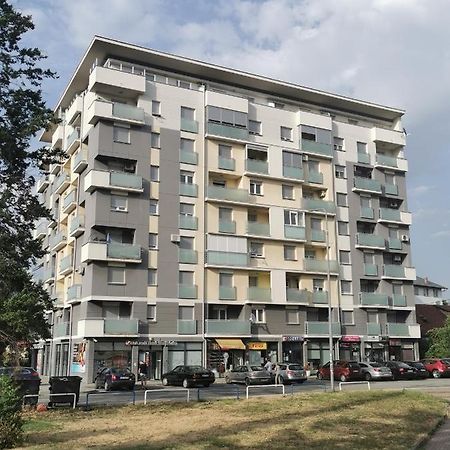 Apartman Bella Lejlighed Doboj Eksteriør billede